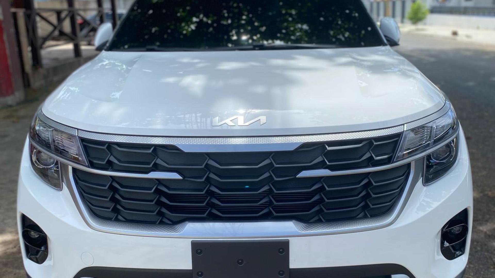 Kia Seltos - Blanca