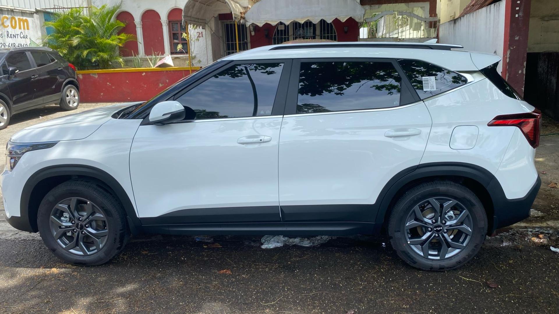 Kia Seltos - Blanca