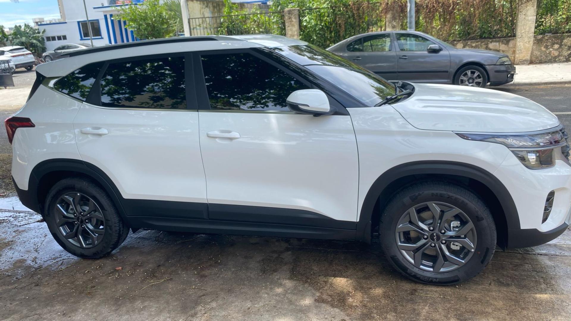 Kia Seltos - Blanca