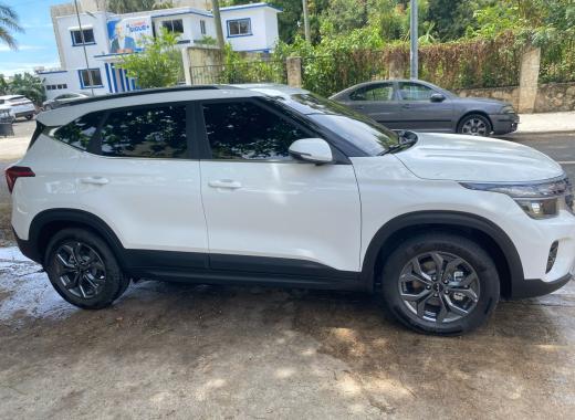 Kia Seltos - Blanca