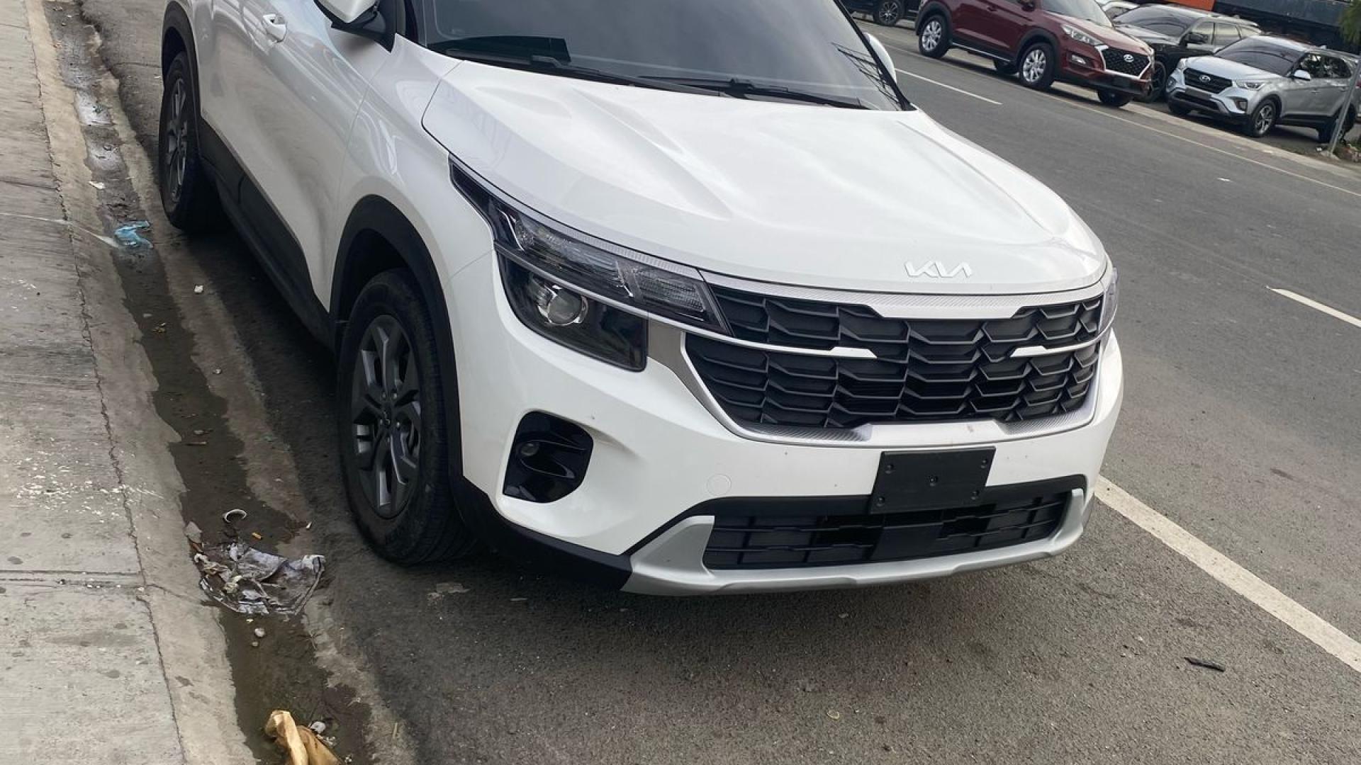 Kia Seltos - Blanca