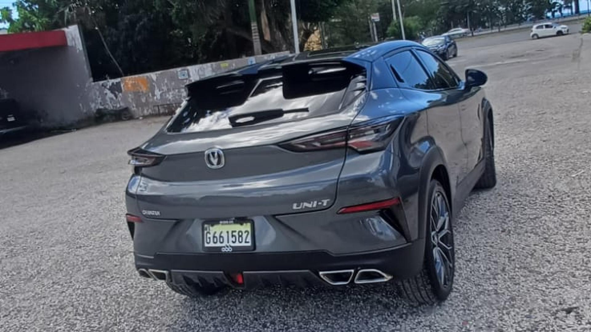 Changan - Uni-k - Gris